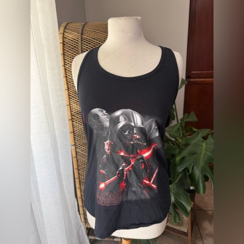 Star Wars‎ Disney Black Tank Top with Red Graphics